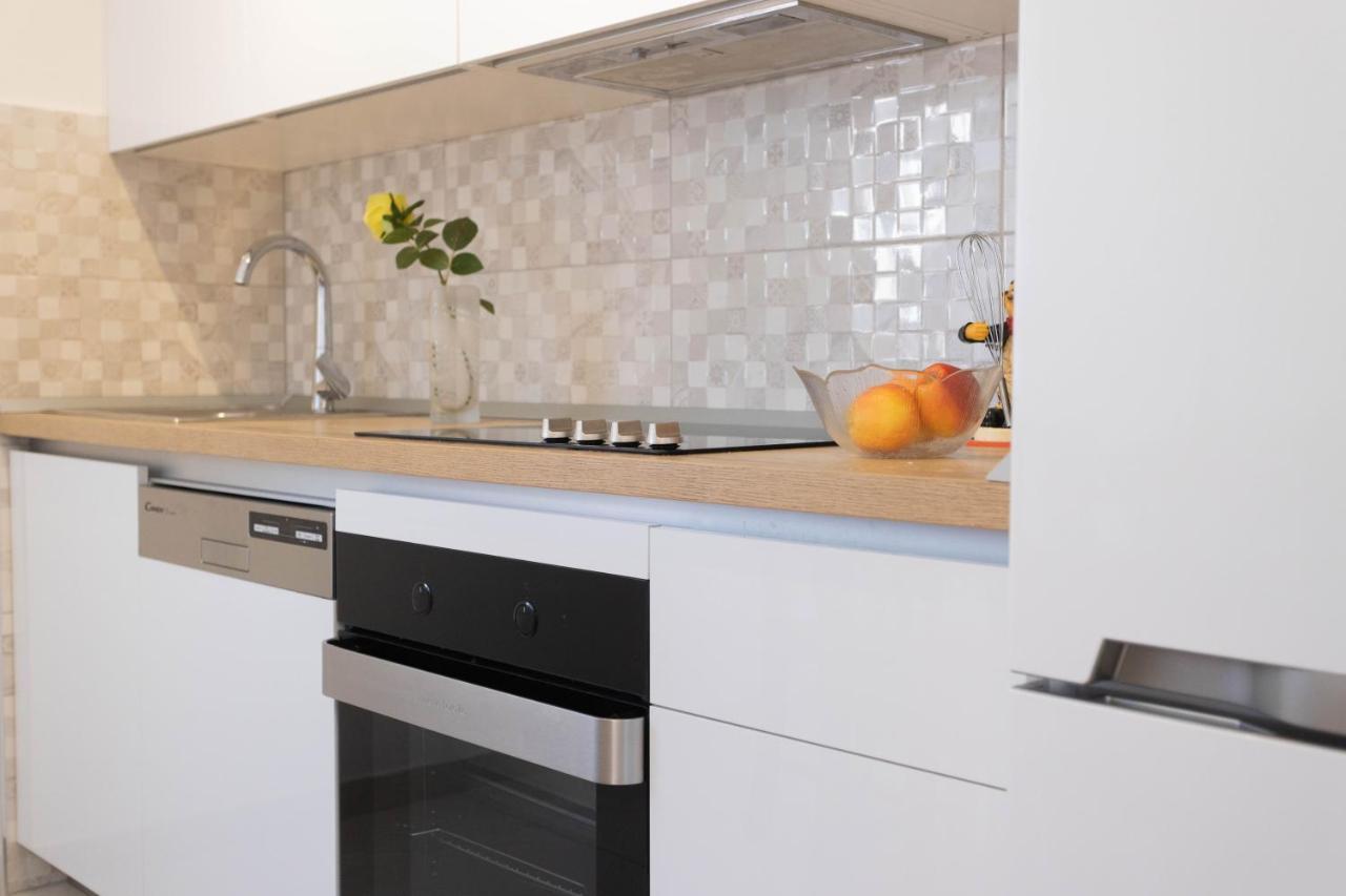 Apartman Marel Žrnovnica Esterno foto